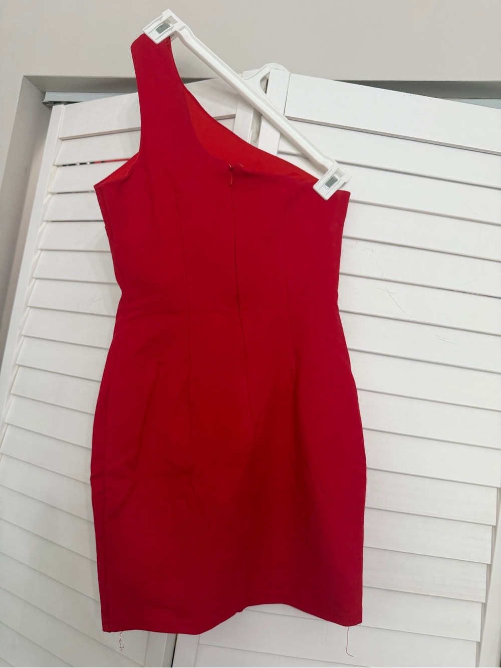 superdown Red One-Shoulder Mini Dress